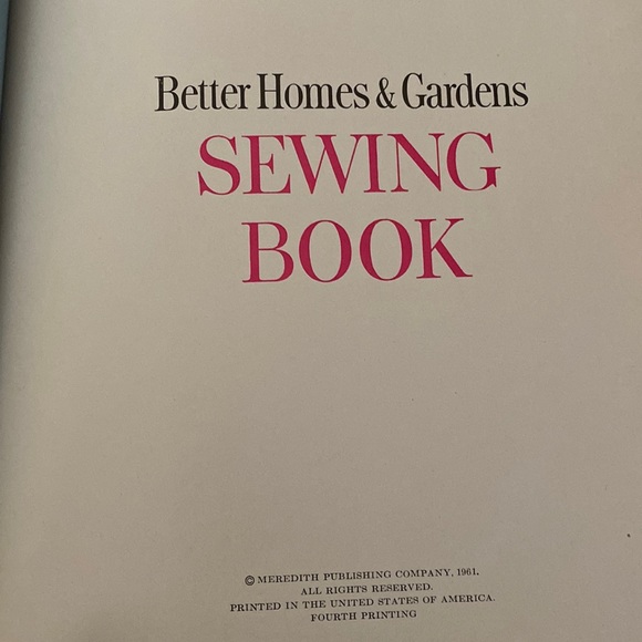 VINTAGE 1961 BH&G Hardcover Sewing Book - Picture 3 of 12